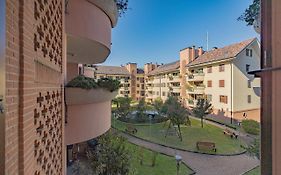 Milan Forum Camelia Guesthouse