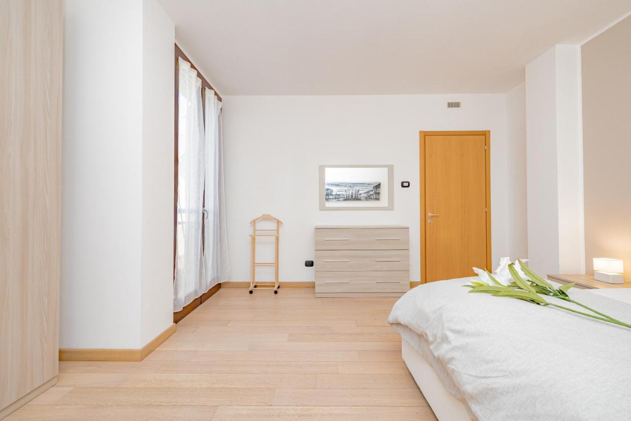 Milan Forum Camelia Guesthouse Assago Extérieur photo